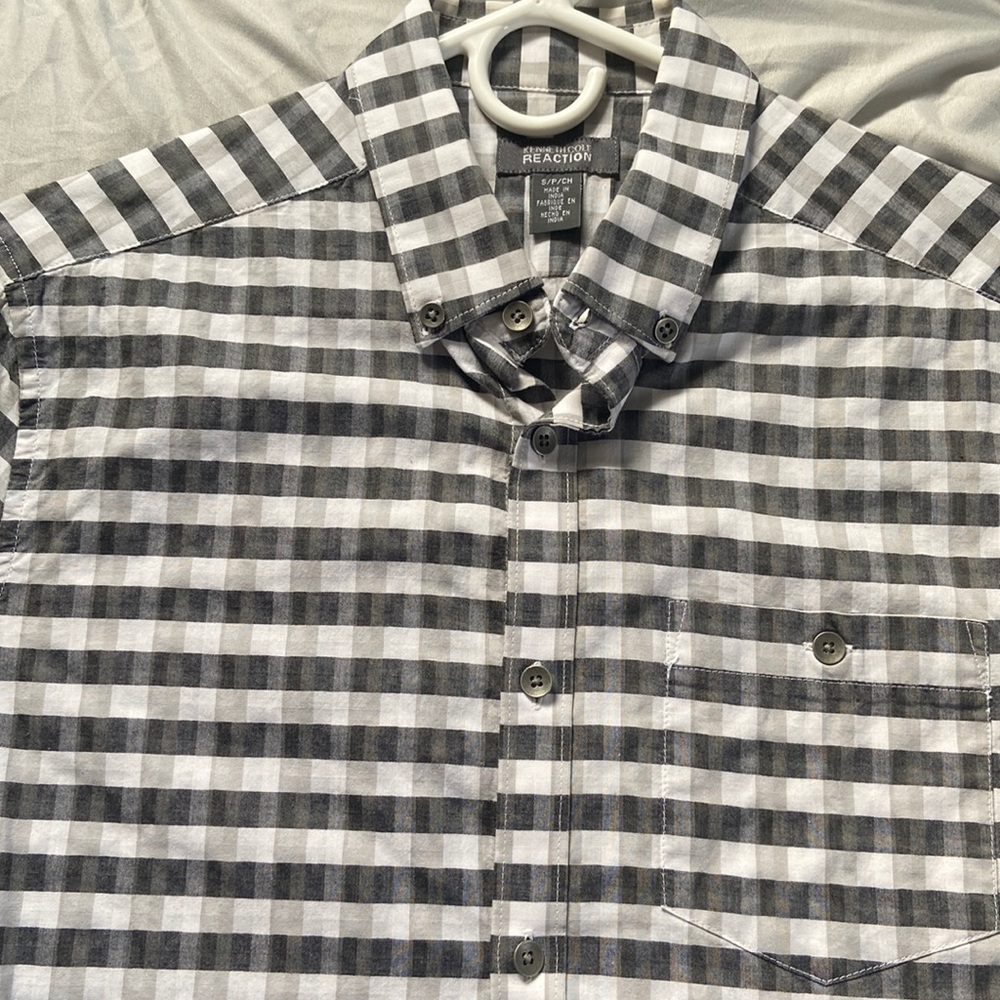 Kenneth Cole shirt